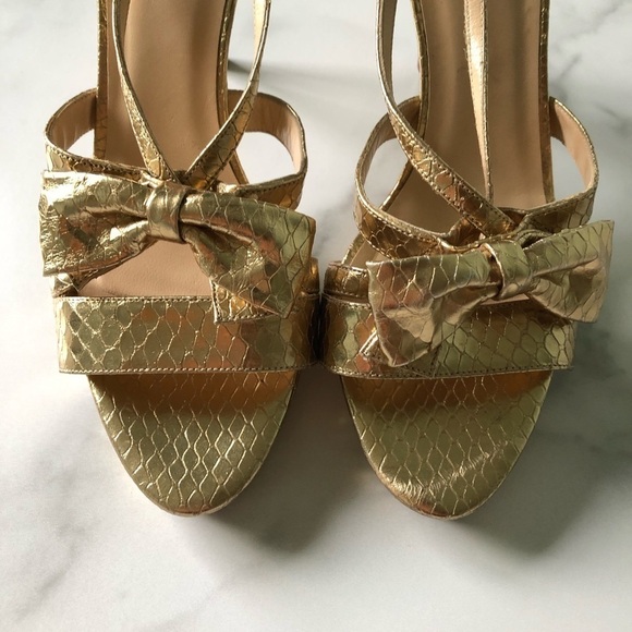 Kate Spade Gold Bow Strappy Leather Sandal 10 - Picture 3 of 8